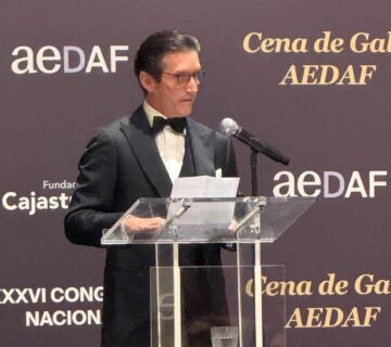 Premio AEDAF JFrancisco 02 Premio AEDAF JFrancisco 2025